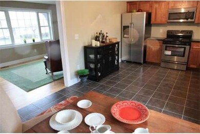 39 Thomas St, Chicopee, MA 01013 - photo 3