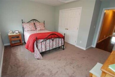 418 Hampton Way, Abington, MA 02351 - photo 5