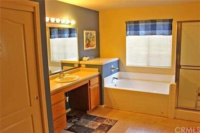 Huge master bath with soaking tub and separate sho