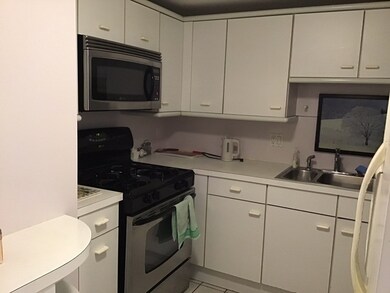 263 Place Ln, Woburn, MA 01801 - photo 6