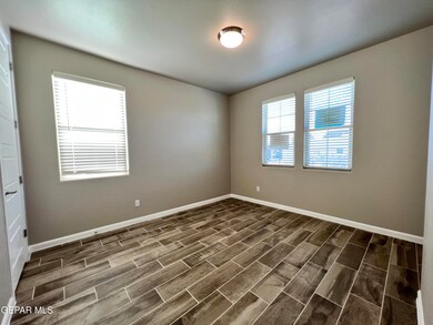 13171 Gusart Ave, El Paso, TX 79928 - photo 4