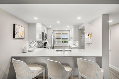 6061 Balboa Cir unit 403, Boca Raton, FL 33433 - photo 3