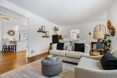 1506 Manchester Ave, Westchester, IL 60154 - photo 6