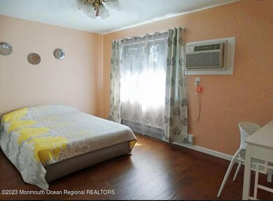 Spacious Bedroom