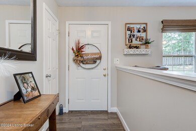 8622 Grand Neptune Dr unit 903, Louisville, KY 40228 - photo 5