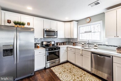 28 Orion Way, Sewell, NJ 08080 - photo 4