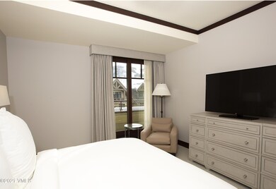 Bedroom (2)
