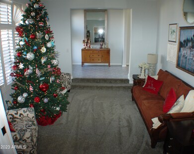 LIVINGROOM TO FOYER VIEW DSC07056