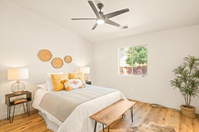 15-205 Keith Lane-15