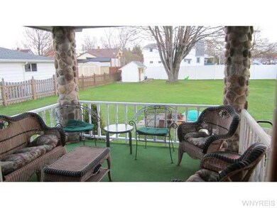 1253 Moll St, North Tonawanda, NY 14120 - photo 5