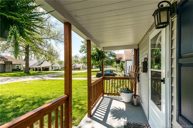 1740 Twin Oaks Dr, New Albany, IN 47150 - photo 4