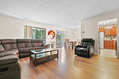 187 Flax Hill Rd unit D5, Norwalk, CT 06854 - photo 2