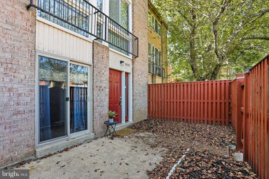 10398 Faulkner Ridge Cir, Columbia, MD 21044 - photo 2