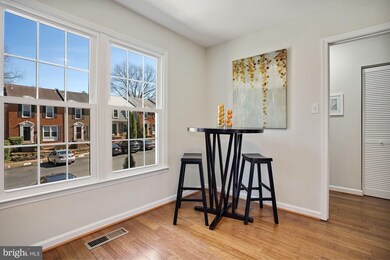 2326 Harleyford Ct, Reston, VA 20191 - photo 7