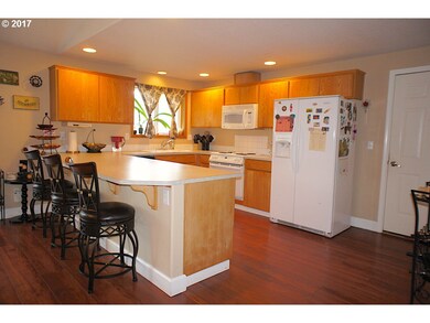 4421 Munker St, Hubbard, OR 97032 - photo 5