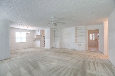 10115 Olympia Dr, Houston, TX 77042 - photo 7