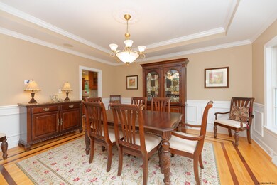 704 Stephens Place, Schenectady, NY 12303 - photo 4