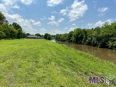 1053 Poydras Bayou Rd, Port Allen, LA 70767 - photo 6