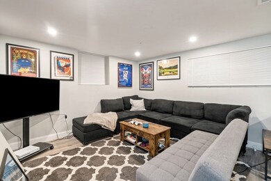 594 E 2nd St unit 1, Boston, MA 02127 - photo 3