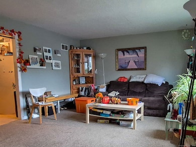 67 Spring St, Wallingford, CT 06492 - photo 5