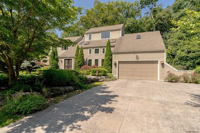 6 Darnley Greene, Delmar, NY 12054 - photo 2