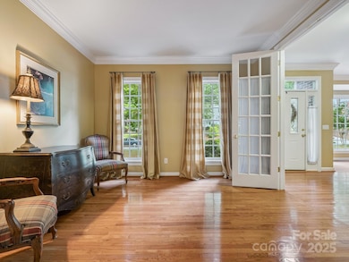 423 Shrewsbury Ln, Matthews, NC 28105 - photo 5