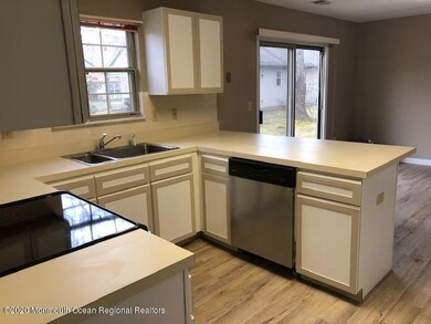 510 Petunia Ln N, Whiting, NJ 08759 - photo 6