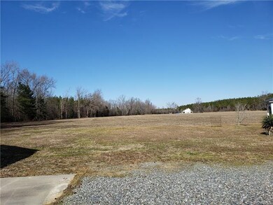 29450 Edgar Rd, Ruther Glen, VA 22546 - photo 5