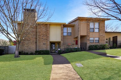 410 Carolyn Dr, Bedford, TX 76021 - photo 3