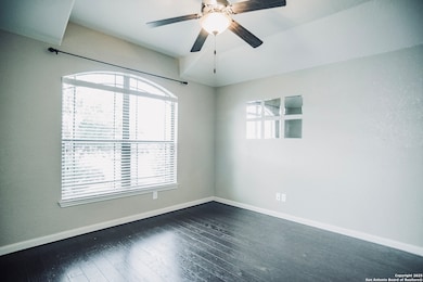 513 Windsor Ct, Schertz, TX 78108 - photo 5