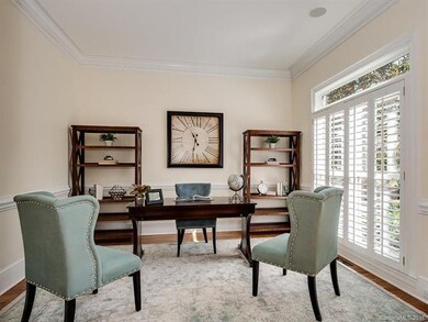 Living Room/Office