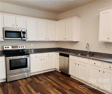 184 Bowman Rd unit 53, Statesville, NC 28625 - photo 6