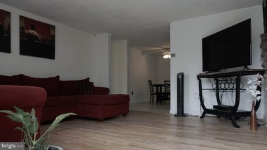 3169 Ryerson Cir, Halethorpe, MD 21227 - photo 3