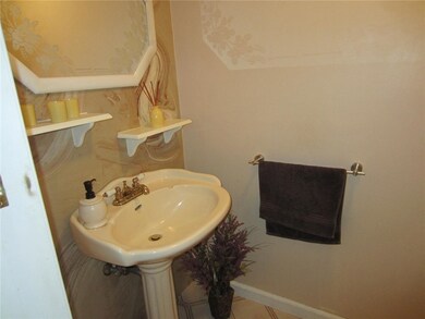 220 John Franklin Rd, Coventry, RI 02816 - photo 6