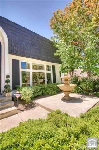Front Yard Entry Fountain