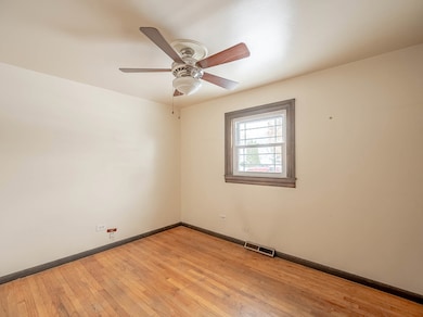 6420 W 85th Place, Burbank, IL 60459 - photo 7