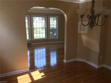 View from dining room to livng room