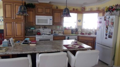 701 Aqui Esta Dr unit 206, Punta Gorda, FL 33950 - photo 7