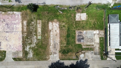 121 Carlos St, Houma, LA 70364 - photo 2