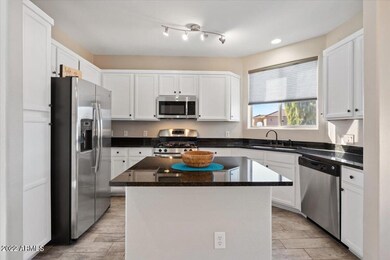 04-Kitchen