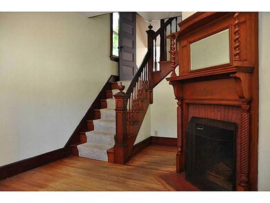 38 Tremont St, Portland, ME 04103 - photo 5