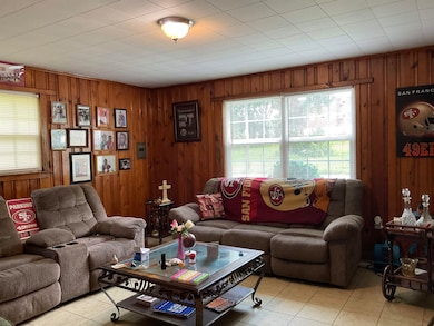 605 W Smith St, Gaffney, SC 29341 - photo 6