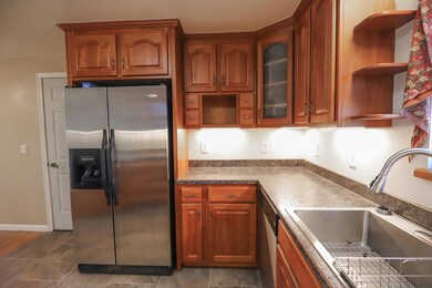 6. Kitchen V4