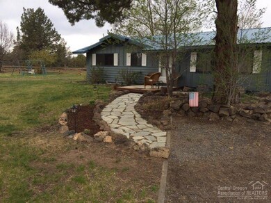 22820 Longhorn Ct, Bend, OR 97701 - photo 2