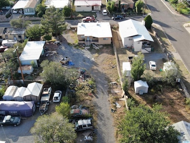 705 Bard Ave, Santa Clara, NM 88026 - photo 5