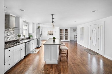 2 Willow Ave, Danvers, MA 01923 - photo 4