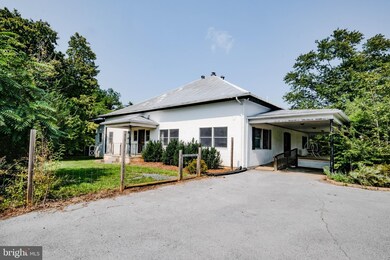 350 Bentonville Rd, Bentonville, VA 22610 - photo 5