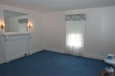101 Hawthorn St, Newton, MA 02458 - photo 4