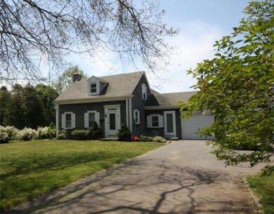 26 Rockland St, South Dartmouth, MA 02748 - photo 5