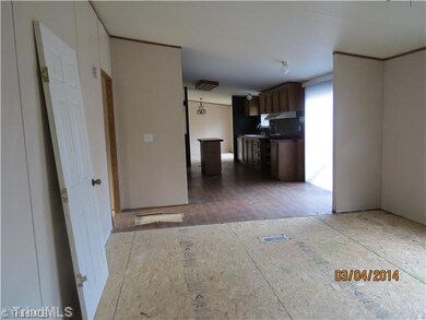 6181 Hickory Creek Rd, High Point, NC 27263 - photo 4